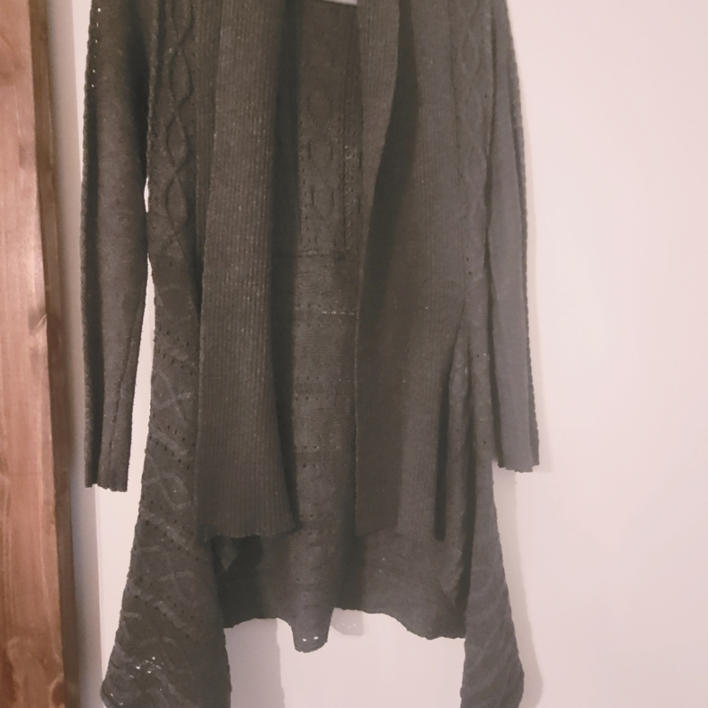 Grey sweater